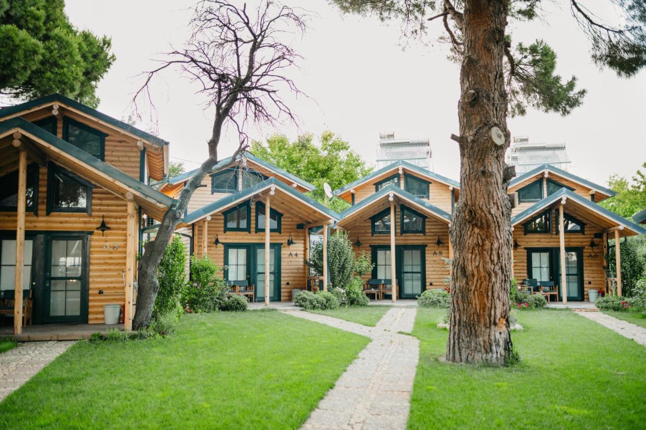 ארדק Pino Mar Luxury Bungalows מראה חיצוני תמונה