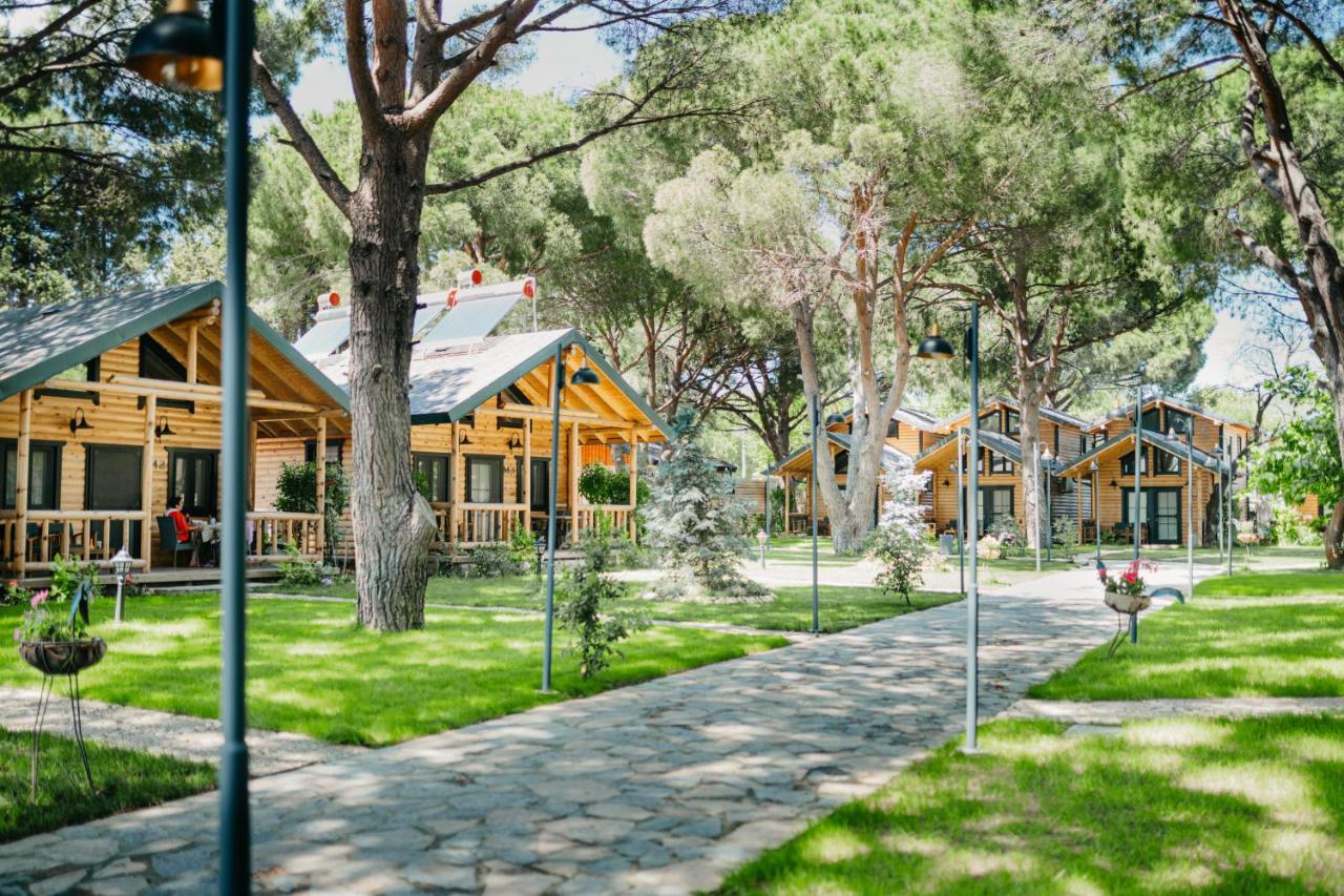 ארדק Pino Mar Luxury Bungalows מראה חיצוני תמונה